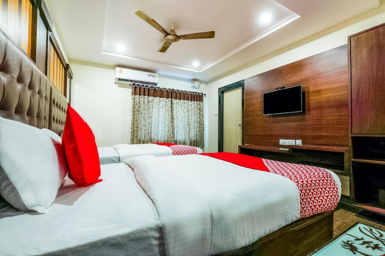 Vijayawāda Oyo 16155 Hotel Dcm Grand מראה חיצוני תמונה